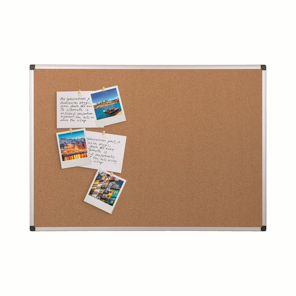 Anslagstavla Office Depot i Kork